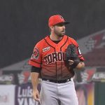 Fanaticada Escarlata en el Estadio Quisqueya 
