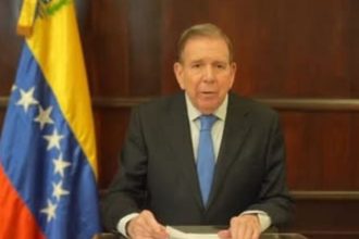 Fuente Externa