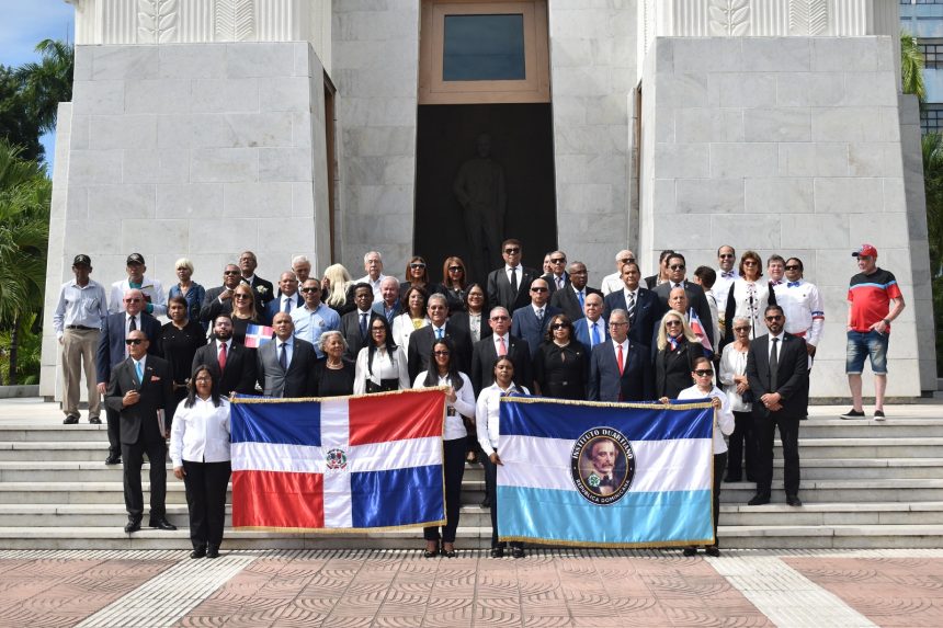 Instituto Duartiano conmemora el natalicio de Juan Pablo Duarte