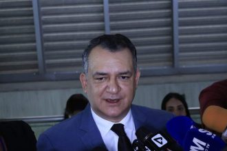 Fuente Externa