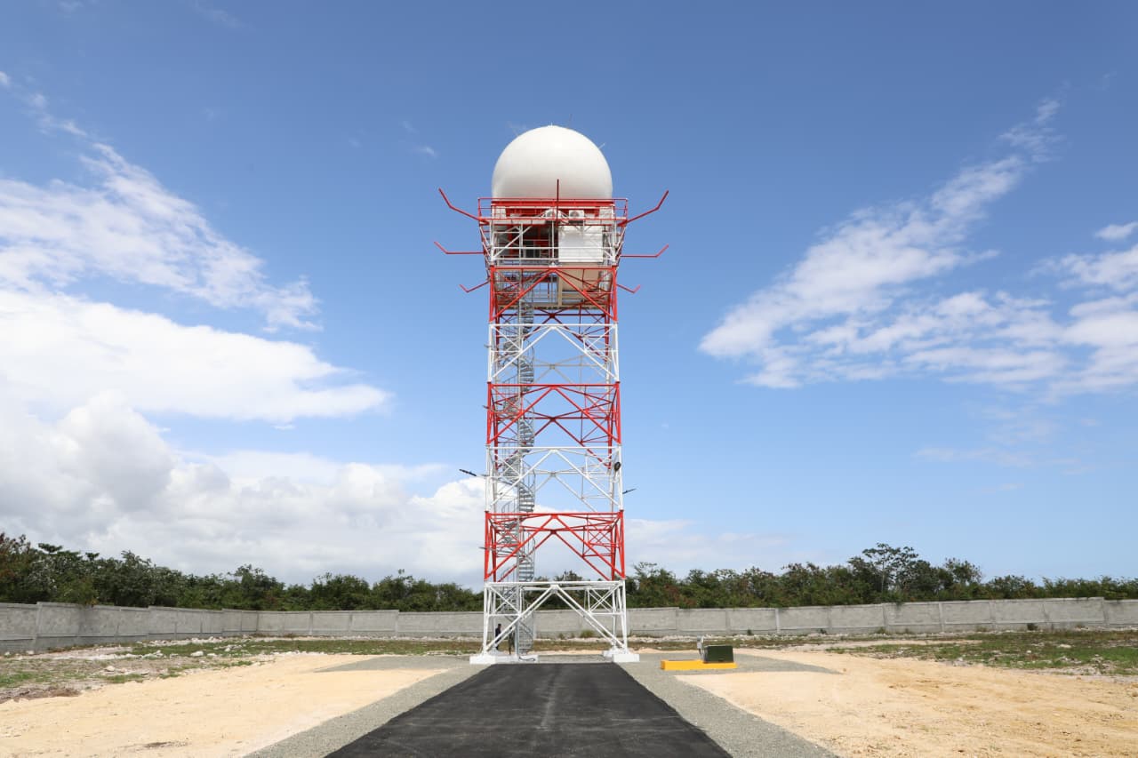 inaugura Radar Meteorológico Doppler en Complejo Aeronáutico Dominicano