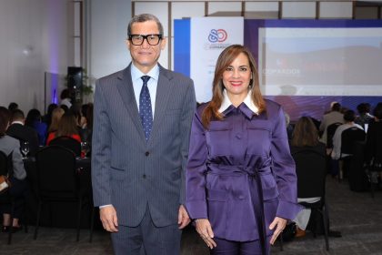 Estudio de Copardom revela educación superior y formalidad laboral elevan un 86% los niveles salariales en RD