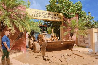 Infraestructura Escolar trabaja en la rehabilitación de siete escuelas afectadas por inundaciones en Gaspar Hernández