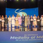 Presidente Abinader reconoce y distingue a 22 dominicanas con la Medalla al Mérito de la Mujer por su liderazgo, trayectoria y aportes al desarrollo del país