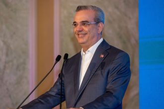 Luis Abinader y Donald Trump se reunirán en Miami en cumbre de alto nivel