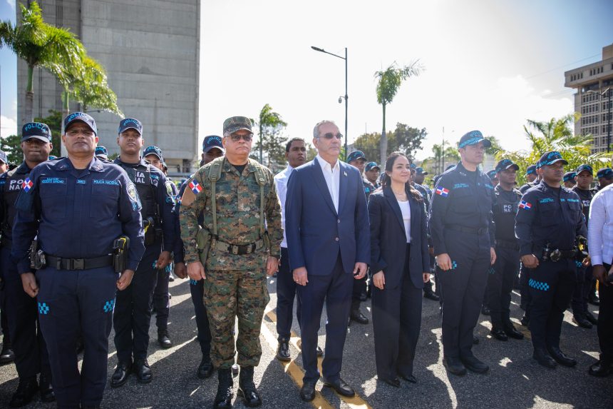 Presidente Abinader encabeza lanzamiento del operativo “Proteger y Servir Semana Santa 2026”