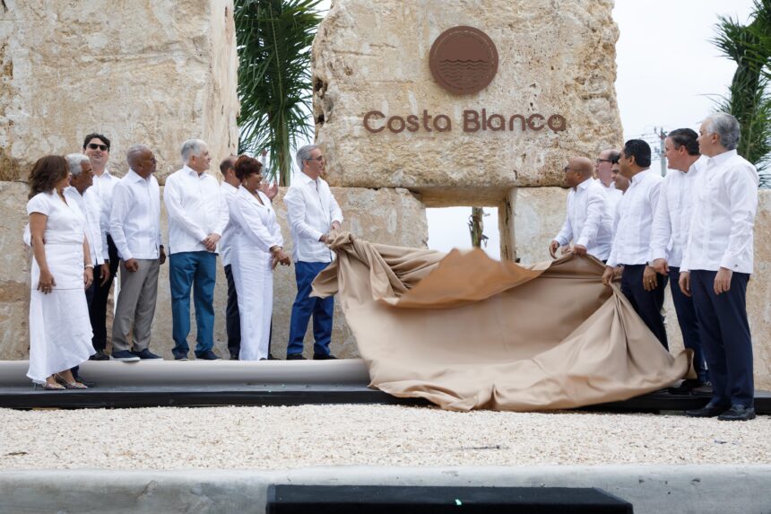 Presidente Abinader anuncia transformación integral de Boca Chica con inversión superior a RD$20 mil millones para impulsar turismo, desarrollo económico y calidad de vida de su gente