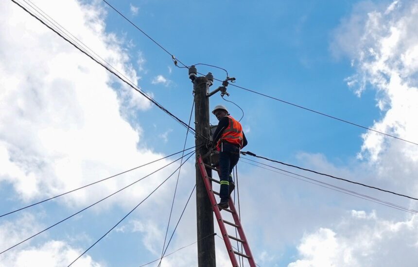Comunidad de La Cidra, Santiago Rodríguez, inaugura hidroeléctrica construida con apoyo de diversas entidades