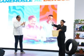 Víctor Atallah refuerza la campaña "Ganémosle al Dengue" tras impactar a más un millón de personas