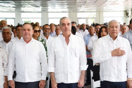 Abinader agradece el compromiso del sector agropecuario y afirma que el reconocimiento de la FAO